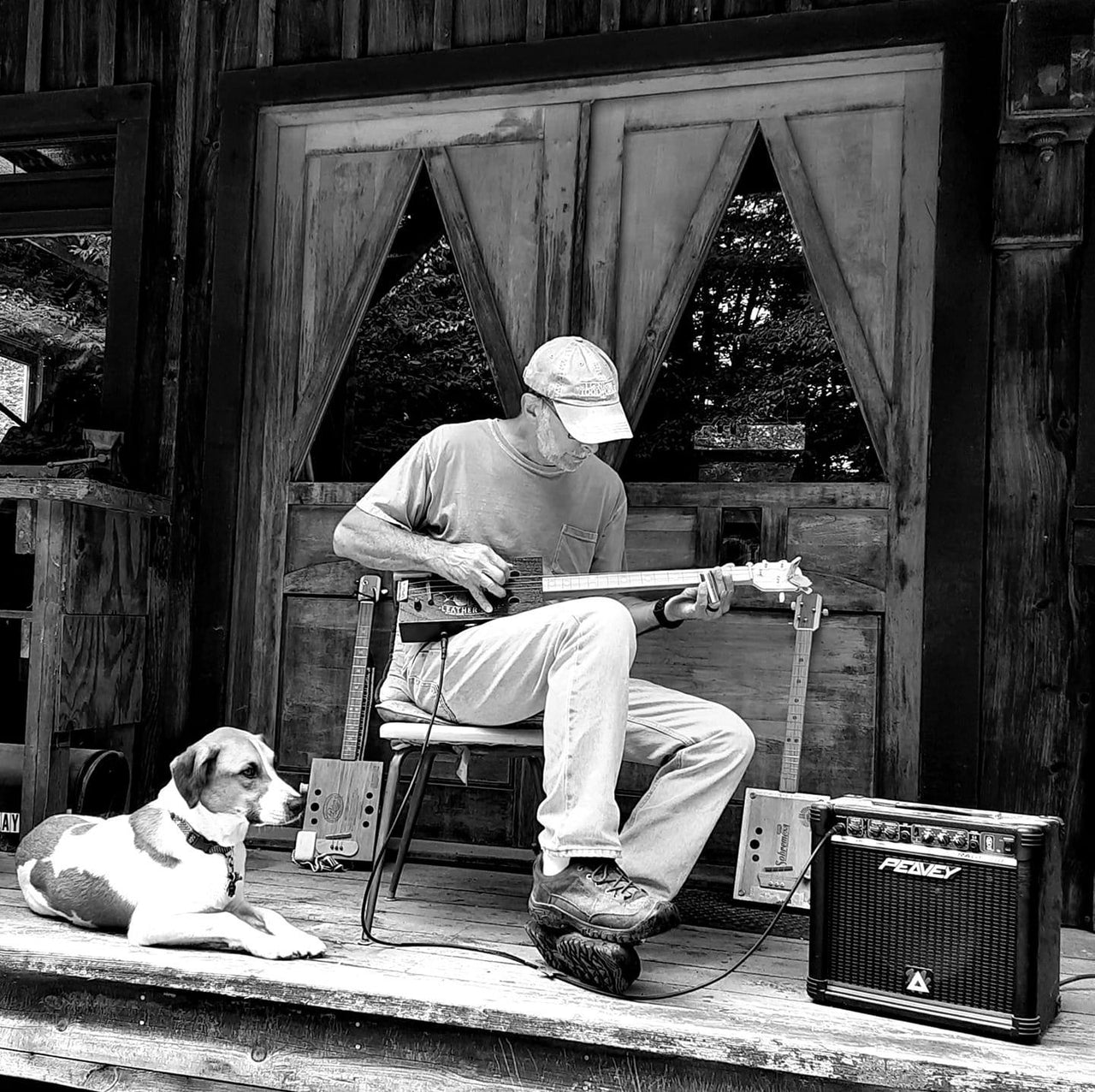 Maine, Bridgton, Feathercrest Guitars, William Janelle