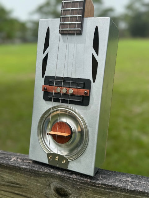 Blue Mini Resonator Kit 3 or 4 string