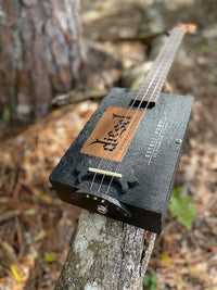 Thumbnail for Arch 3 or 4 String Oak Tailpiece
