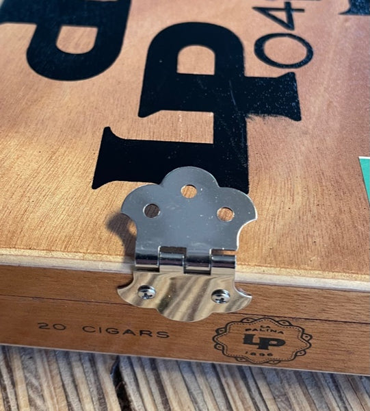 4-String Tailpiece | Cigar Guitar Parts | MGB Guitars & Parts Supplier